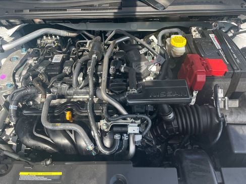 Used 2025 Nissan Sentra S image 27