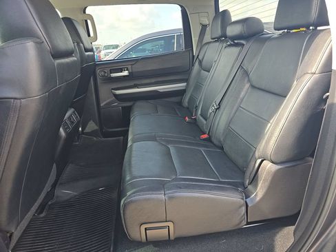 Used 2020 Toyota Tundra SR5 w/ SR5 Leather Package AWD/4WD image 4