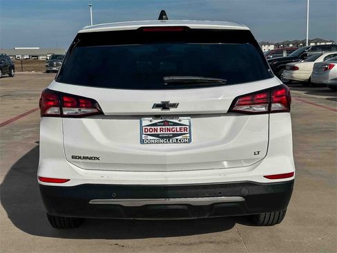 Used 2022 Chevrolet Equinox LT image 4