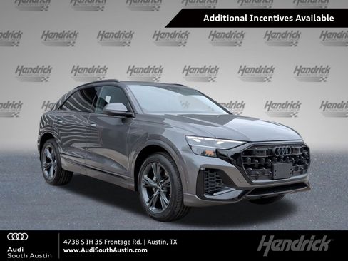 New 2026 Audi Q8 Premium image 1