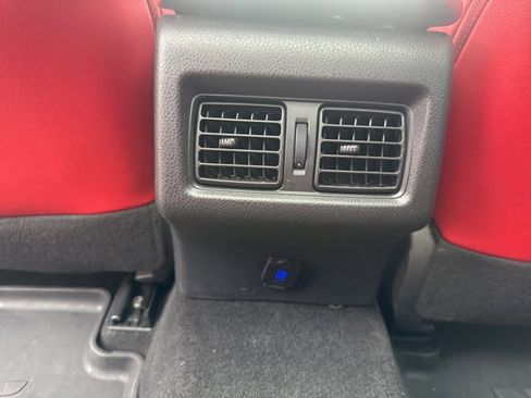 Used 2021 Toyota Camry XSE image 22