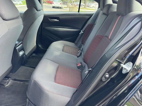 Used 2025 Toyota Corolla SE FWD image 18