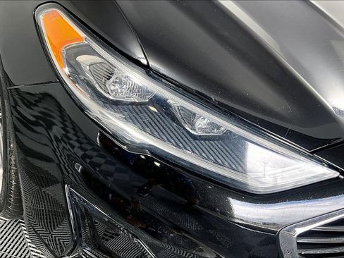 Used 2019 Ford Fusion SEL FWD image 27