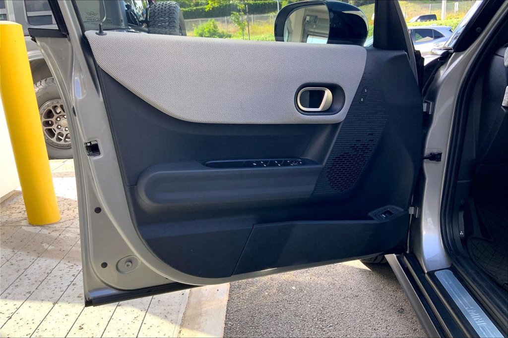 Certified 2025 MINI Cooper S FWD image 23
