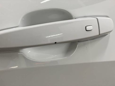 Used 2023 Chevrolet Malibu LT image 37