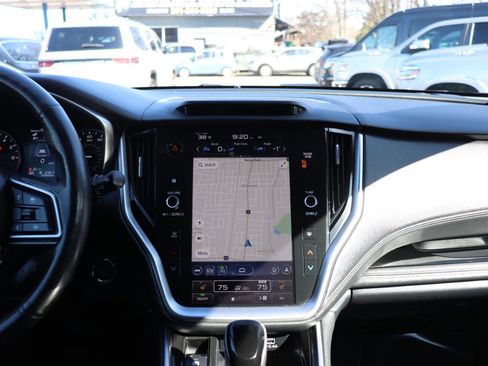 Used 2024 Subaru Outback Limited image 19