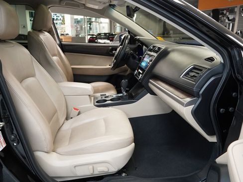 Used 2018 Subaru Outback 3.6R Limited image 33