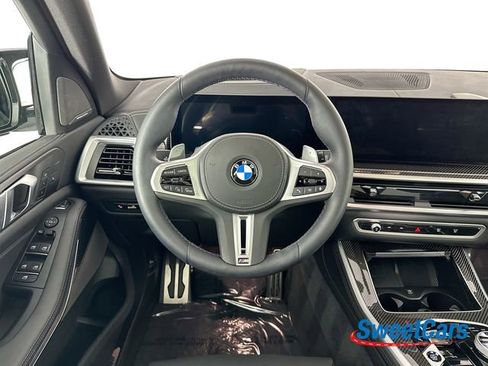 Used 2025 BMW X5 M60i AWD/4WD image 16