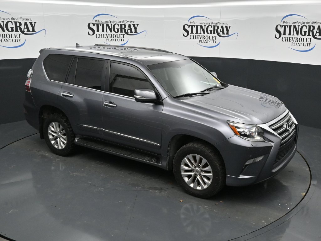Used 2017 Lexus GX 460 Premium w/ Premium Package AWD/4WD image 18