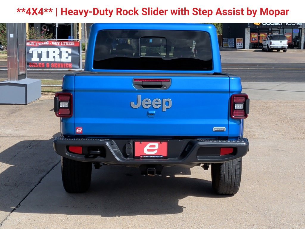 Used 2022 Jeep Gladiator Overland w/ LED Lighting Group AWD/4WD image 7