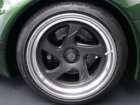 Used 1995 Porsche 911 Carrera image 28