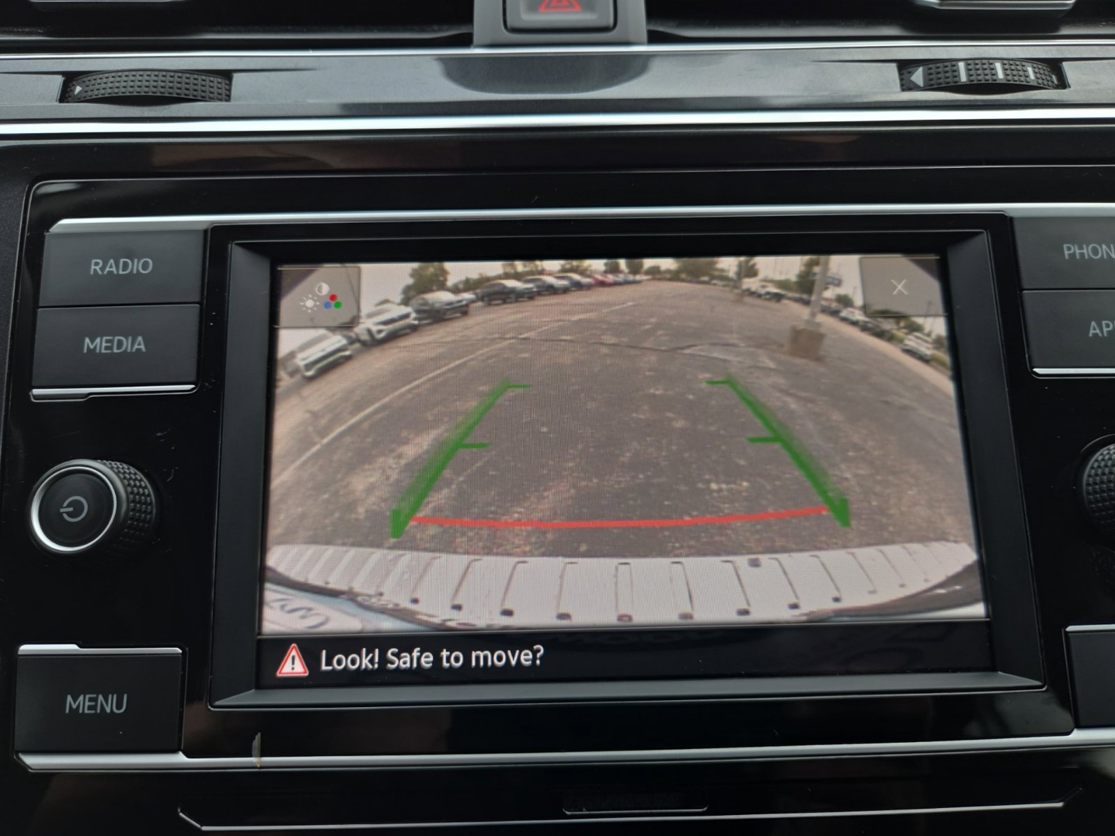 Used 2022 Volkswagen Tiguan S AWD/4WD image 27