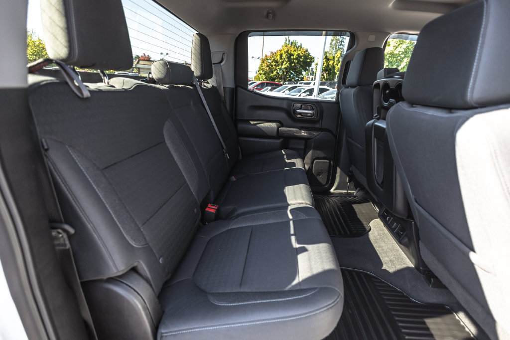 Used 2019 Chevrolet Silverado 1500 LT w/ All-Star Edition AWD/4WD image 32