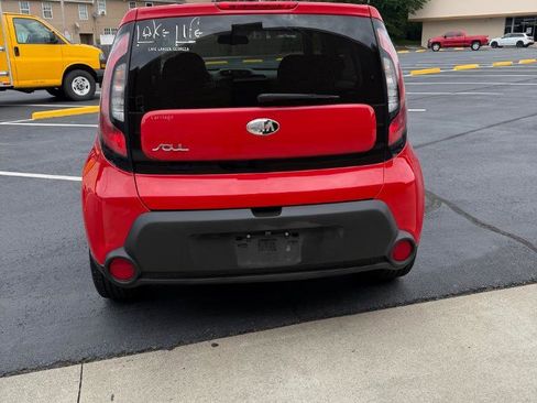 Used 2014 Kia Soul + FWD image 5
