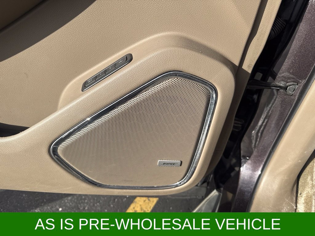 Used 2016 Chevrolet Suburban LTZ AWD/4WD image 9