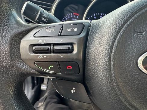 Used 2015 Kia Optima LX image 15