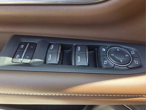 Certified 2021 Chevrolet Tahoe High Country AWD/4WD image 26