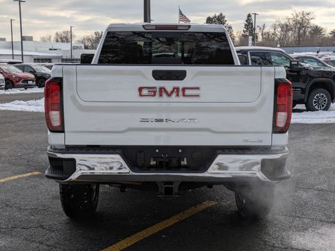 New 2026 GMC Sierra 2500 SLE w/ SLE Value Package; image 6