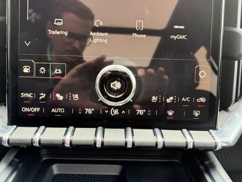 Certified 2024 GMC Acadia AT4 w/ Luxury Package image 31