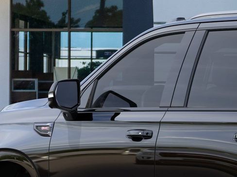 New 2026 GMC Yukon AT4 Ultimate AWD/4WD image 12