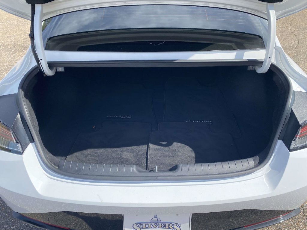 Used 2022 Hyundai Elantra N Line FWD image 13