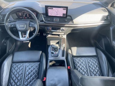 Used 2021 Audi SQ5 Premium Plus w/ Premium Plus Package image 16