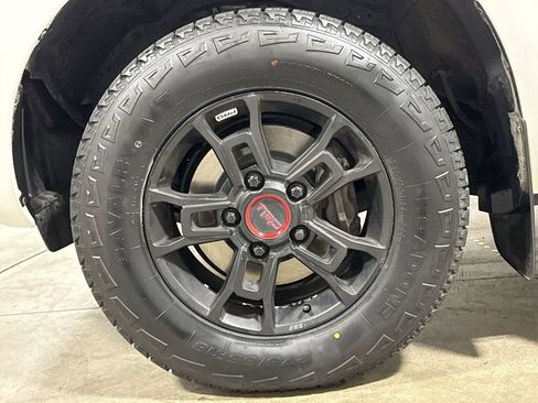 Used 2020 Toyota Sequoia TRD Pro AWD/4WD image 29