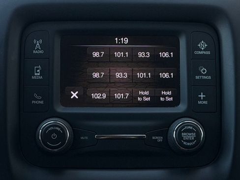 Used 2018 Jeep Compass Sport image 15