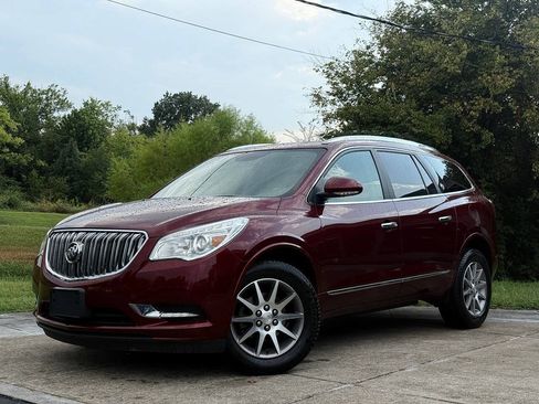 Used 2017 Buick Enclave Leather FWD image 1