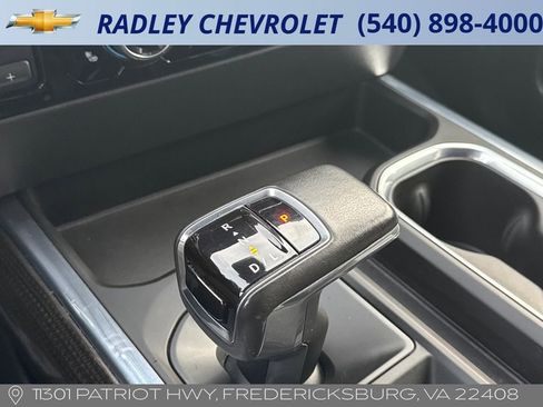 Used 2022 Chevrolet Silverado 1500 LT image 11