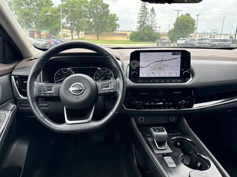 Used 2023 Nissan Rogue SL w/ SL Premium Package AWD/4WD image 30
