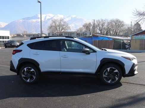 Used 2025 Subaru Crosstrek 2.5i Limited image 2