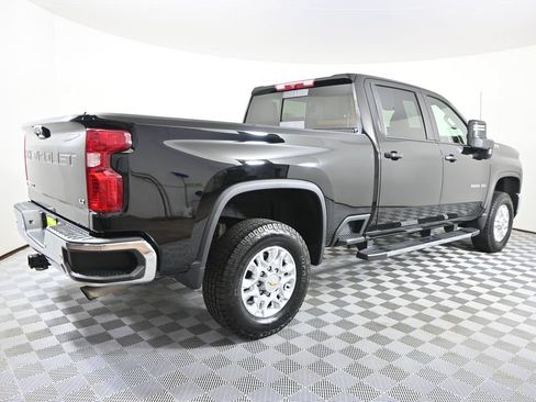 Used 2024 Chevrolet Silverado 3500 LT w/ All Star Edition AWD/4WD image 7