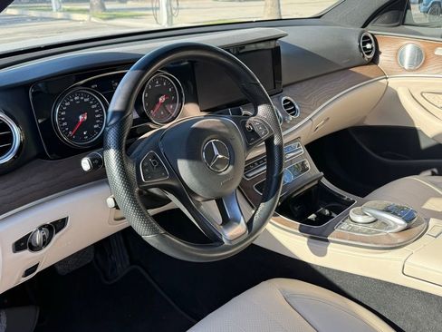 Certified 2018 Mercedes-Benz E 300 image 2