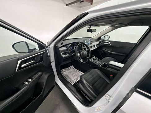 Used 2024 Mitsubishi Outlander SE AWD/4WD image 10