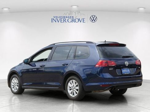 Used 2016 Volkswagen Golf S FWD image 5