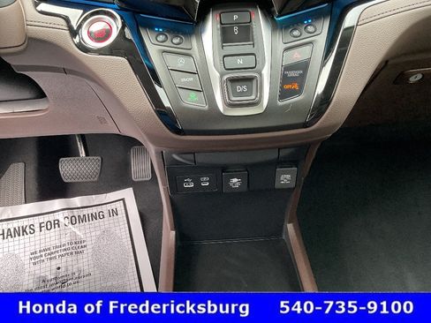 Certified 2026 Honda Odyssey Elite image 39