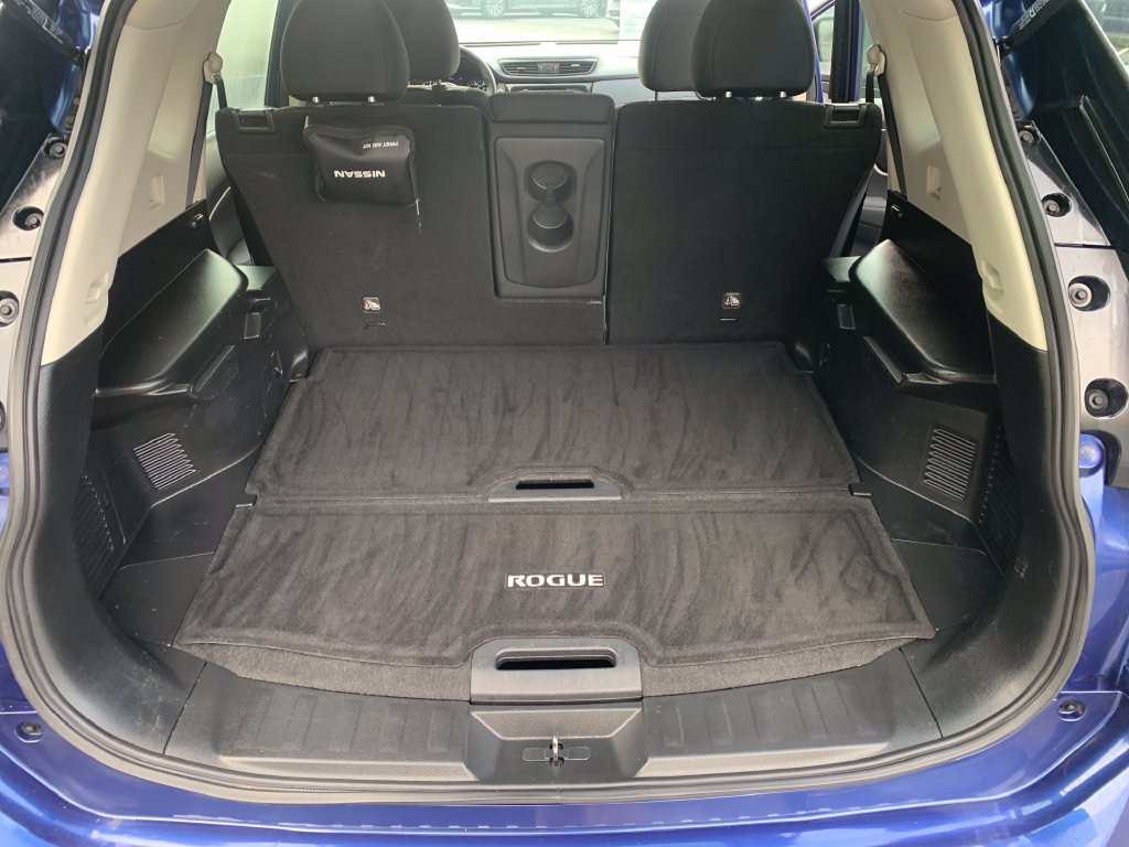 Used 2018 Nissan Rogue S AWD/4WD image 23