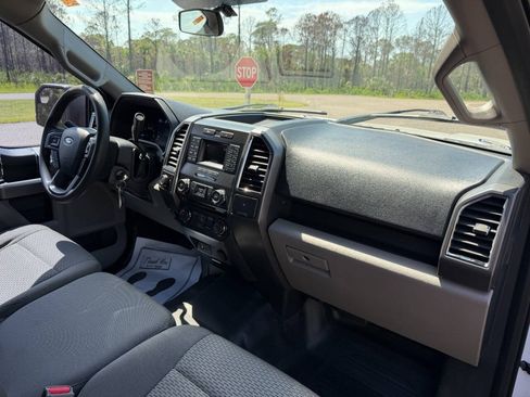 Used 2015 Ford F150 XLT w/ Trailer Tow Package RWD image 27