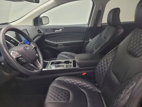 Used 2024 Ford Edge Titanium w/ Equipment Group 301A AWD/4WD image 17
