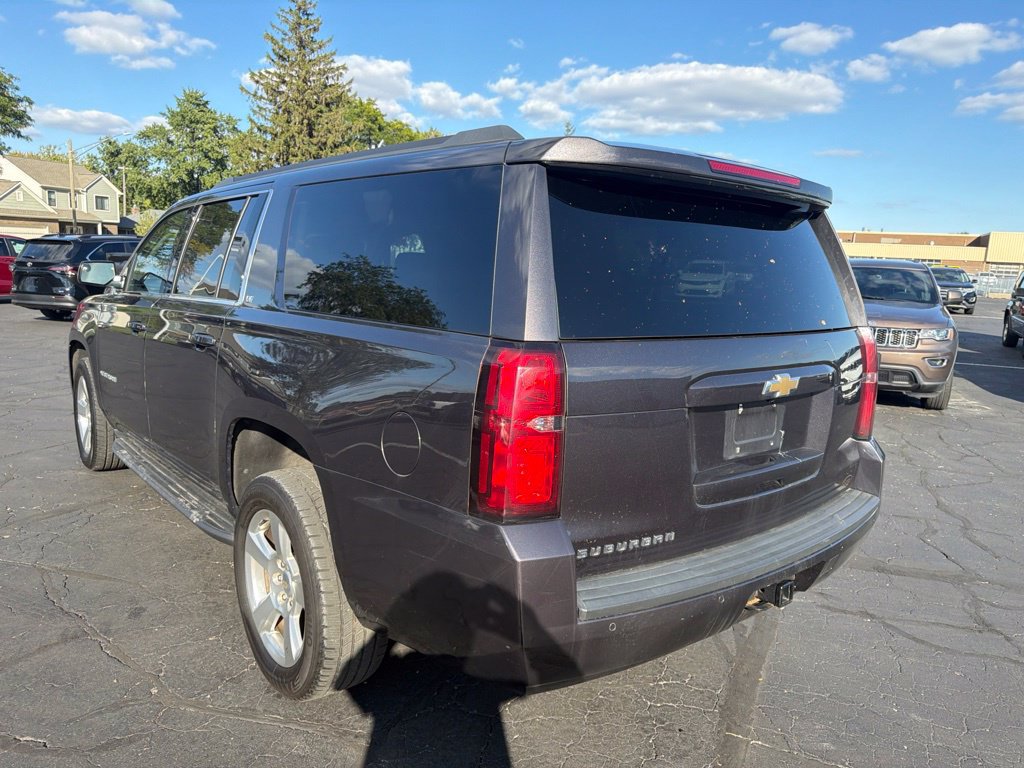 Used 2017 Chevrolet Suburban LT AWD/4WD image 8