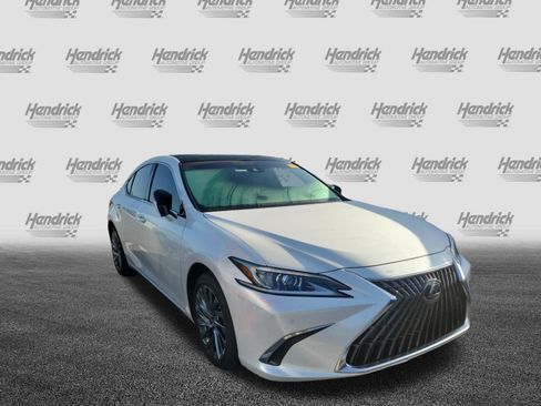 Used 2024 Lexus ES 350 w/ Accessory Package (Z2) FWD image 2