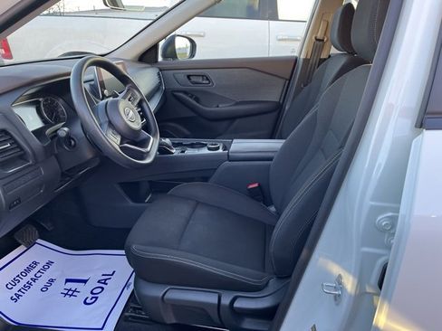 Used 2023 Nissan Rogue S image 14