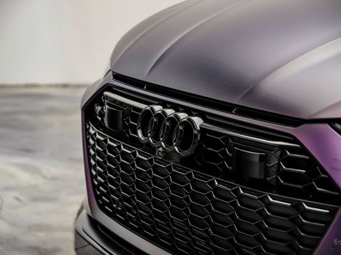 Used 2023 Audi RS 6 w/ Black Optic Package image 37