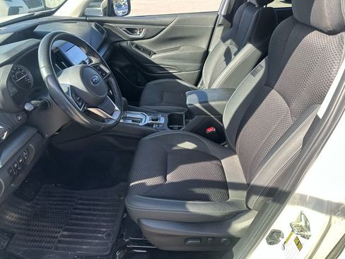 Used 2022 Subaru Forester Premium image 25