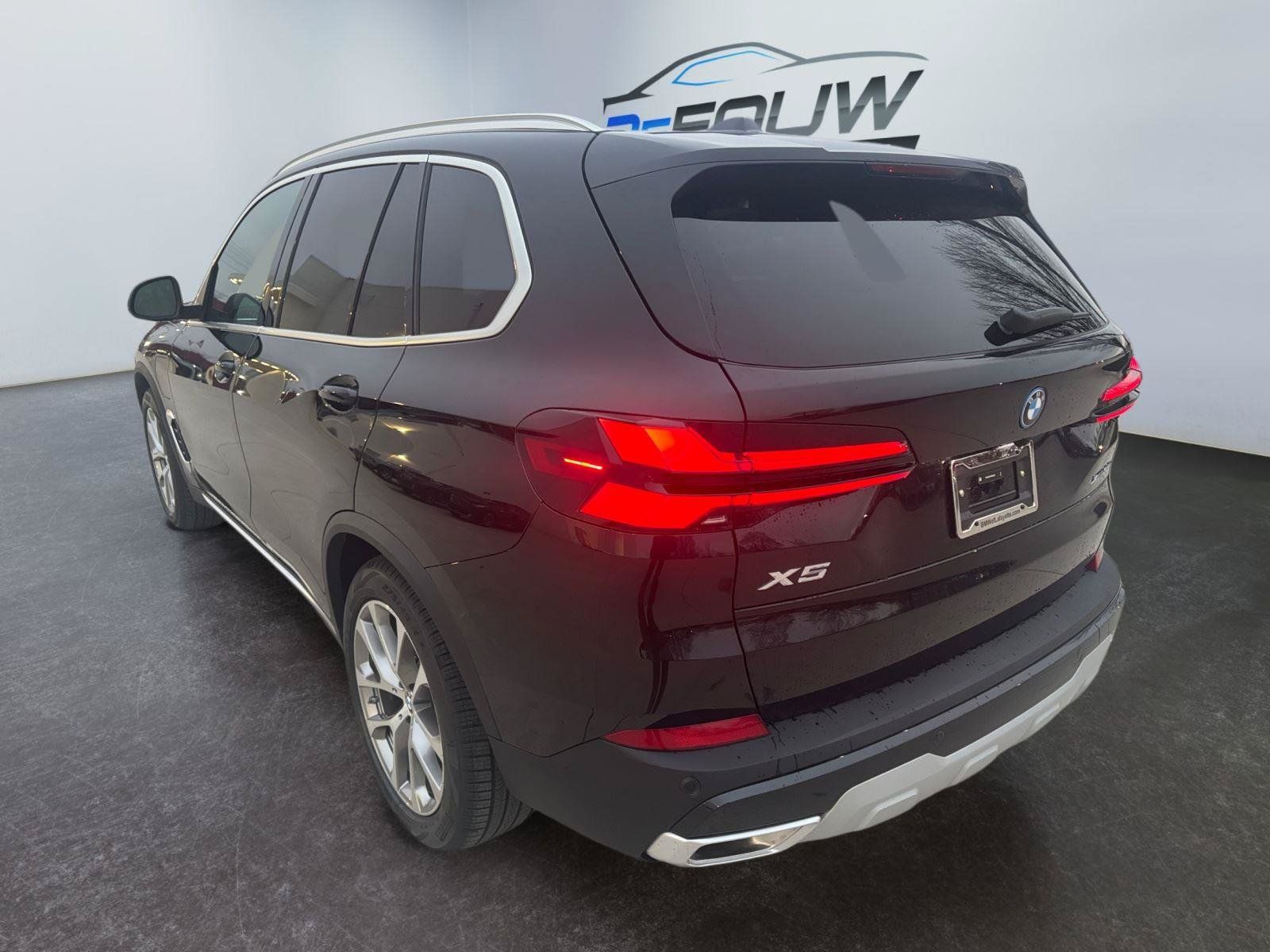 Used 2026 BMW X5 xDrive50e w/ Climate Comfort Package AWD/4WD image 17
