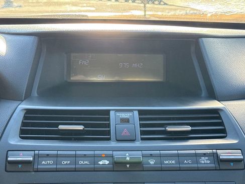 Used 2009 Honda Accord EX-L image 23