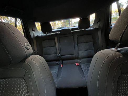 Used 2025 Chevrolet Equinox LT image 34