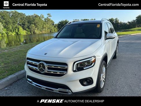 Used 2023 Mercedes-Benz GLB 250 image 1