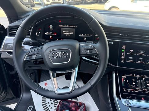Used 2026 Audi Q8 Premium Plus AWD/4WD image 20